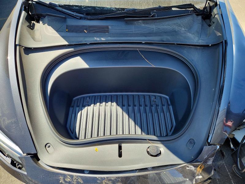 5YJ3E1EA9SF013761 2025 TESLA MODEL 3 photo no. 11