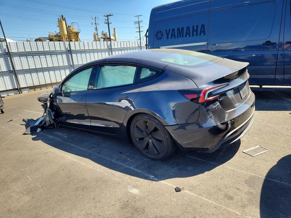 5YJ3E1EA9SF013761 2025 TESLA MODEL 3 photo no. 2