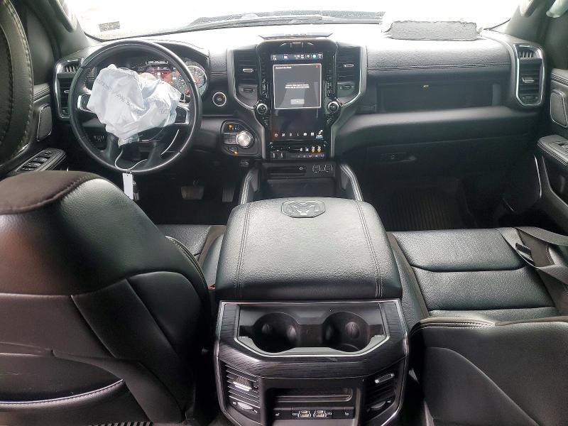 2024 RAM 1500 LARAMIE — Фото 8 из 12
