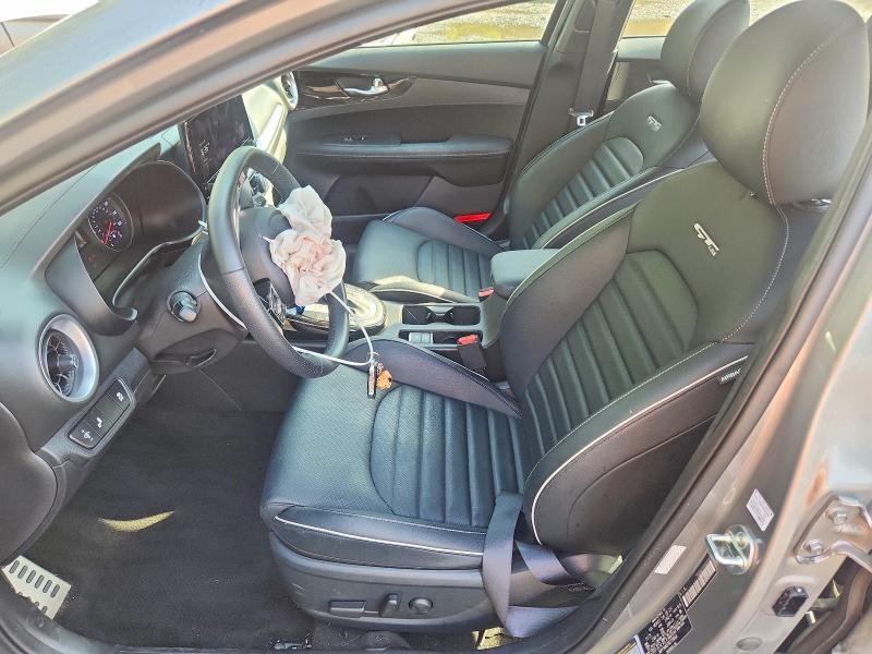 2024 KIA FORTE GT LINE — Фото 7 из 12