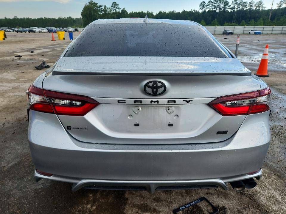 2024 TOYOTA CAMRY SE — Фото 6 из 12