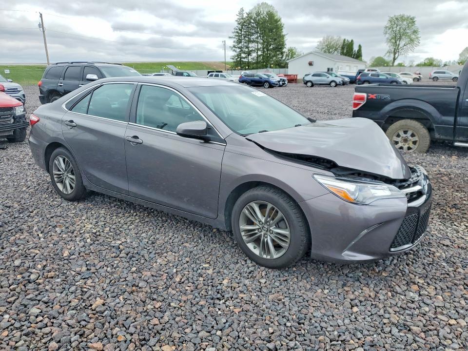 2016 TOYOTA CAMRY SE — Фото 4 из 12
