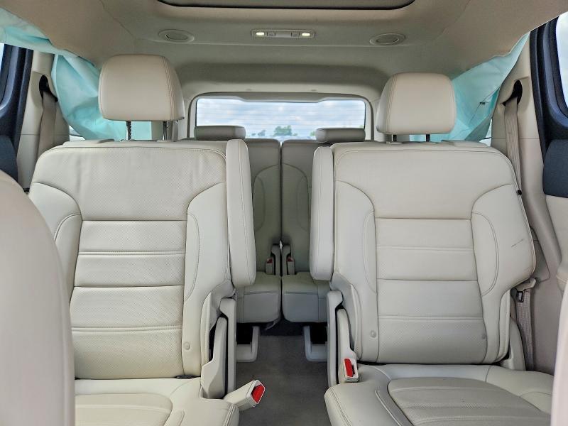 2023 GMC ACADIA DENALI — Фото 10 из 14