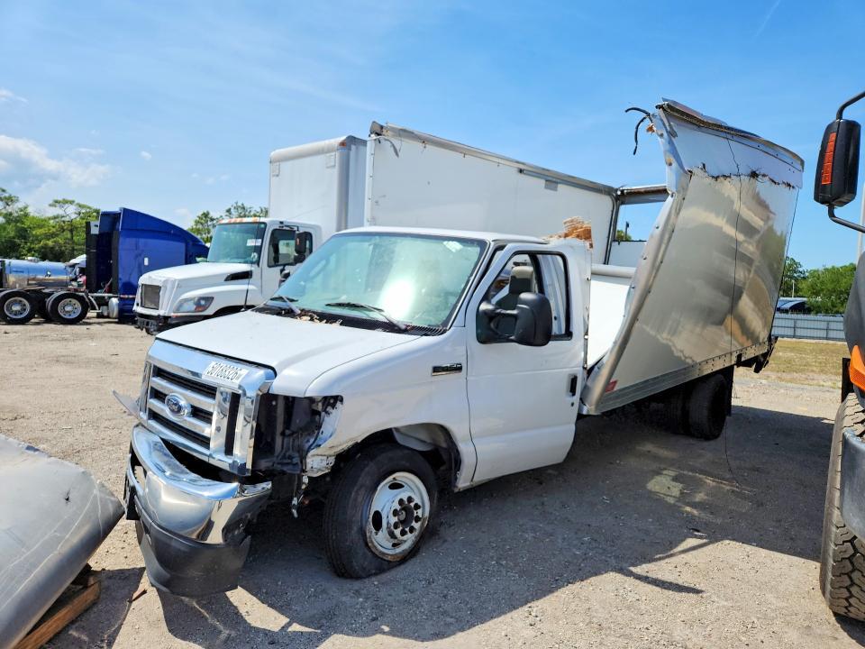 2023 FORD ECONOLINE 1FDXE4FN3PDD21622
