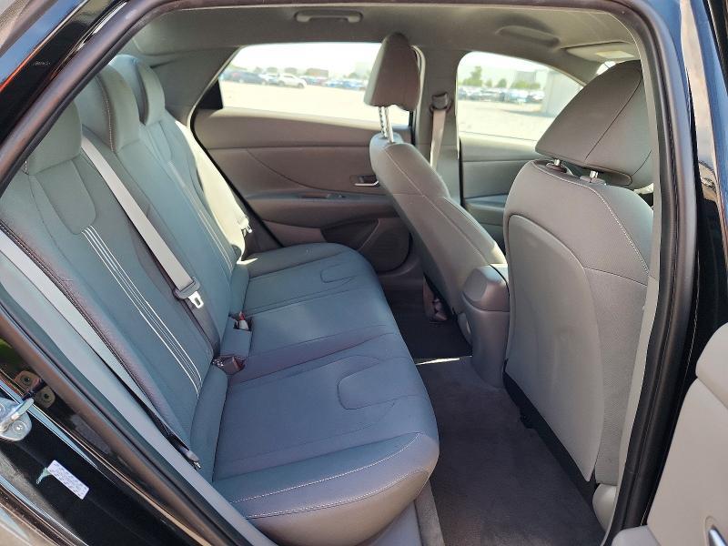 2023 HYUNDAI ELANTRA SEL — Фото 10 из 13