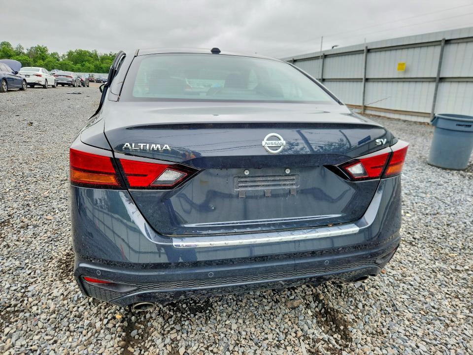 2022 NISSAN ALTIMA SV — Фото 6 из 12