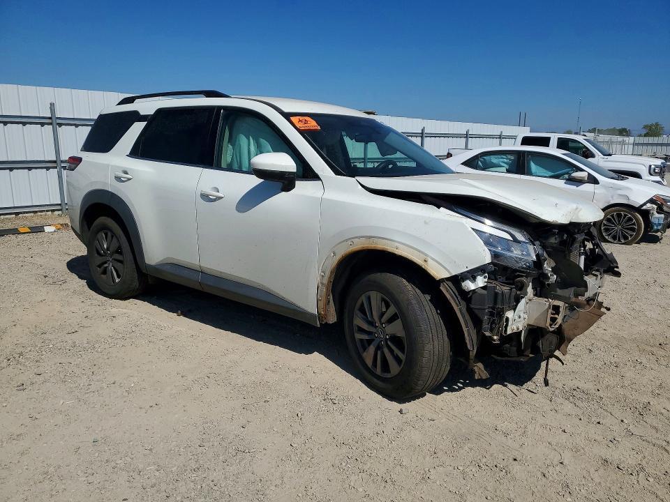 5N1DR3BA6NC220727 2022 NISSAN PATHFINDER photo no. 4