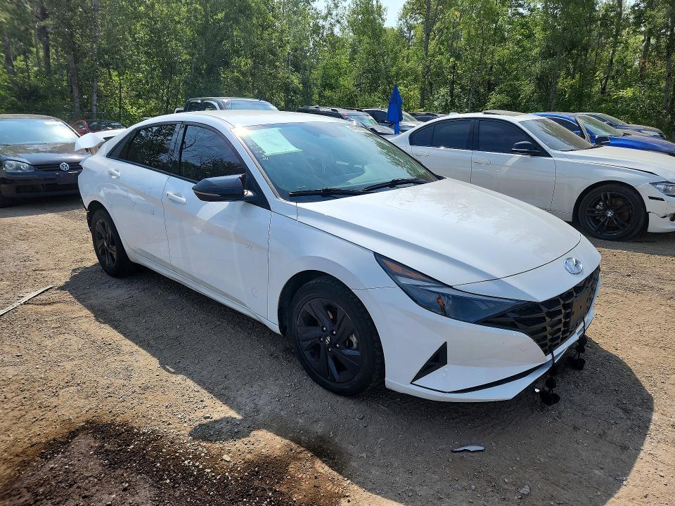 2021 HYUNDAI ELANTRA SEL — Фото 4 из 12