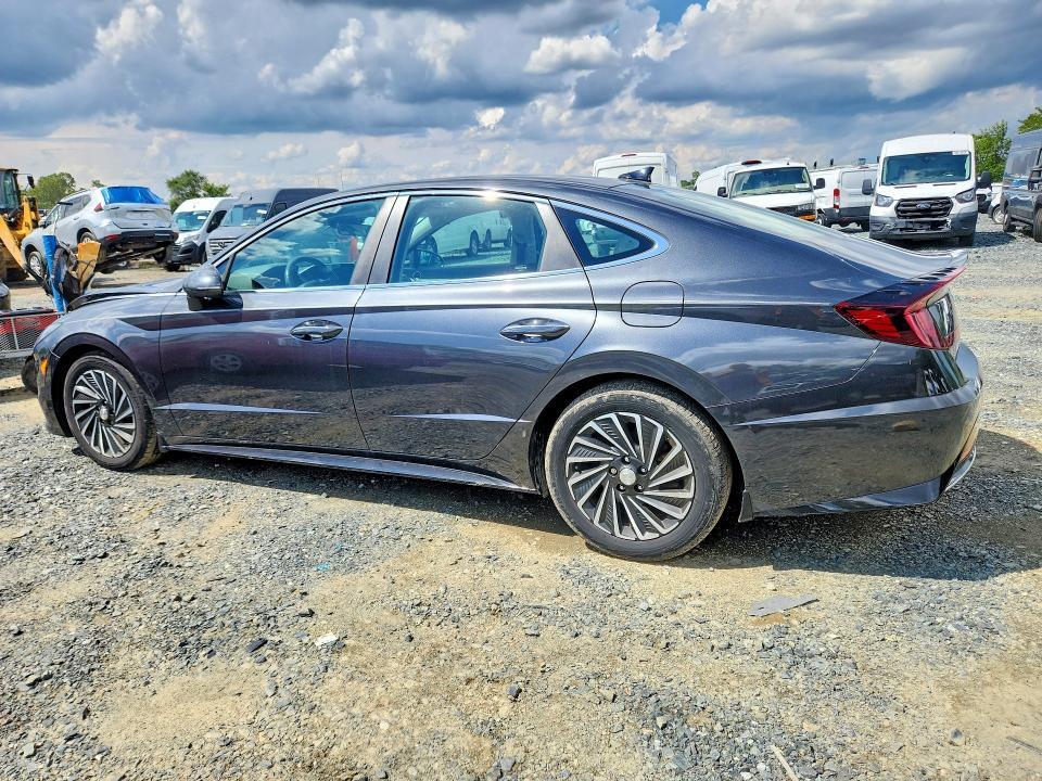 2021 HYUNDAI SONATA HYBRID SEL — Фото 2 из 13