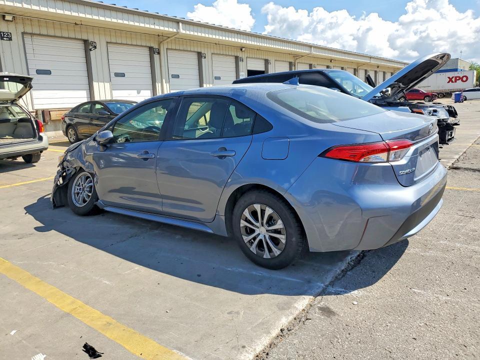 2021 TOYOTA COROLLA LE — Фото 2 из 12