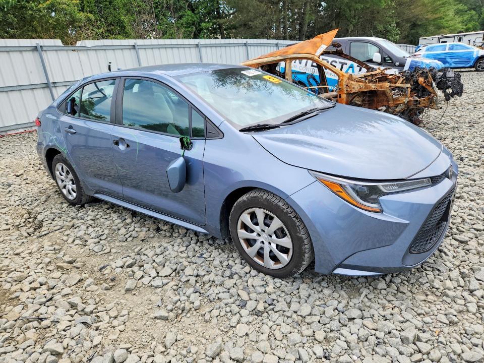 2020 TOYOTA COROLLA LE — Фото 4 из 12
