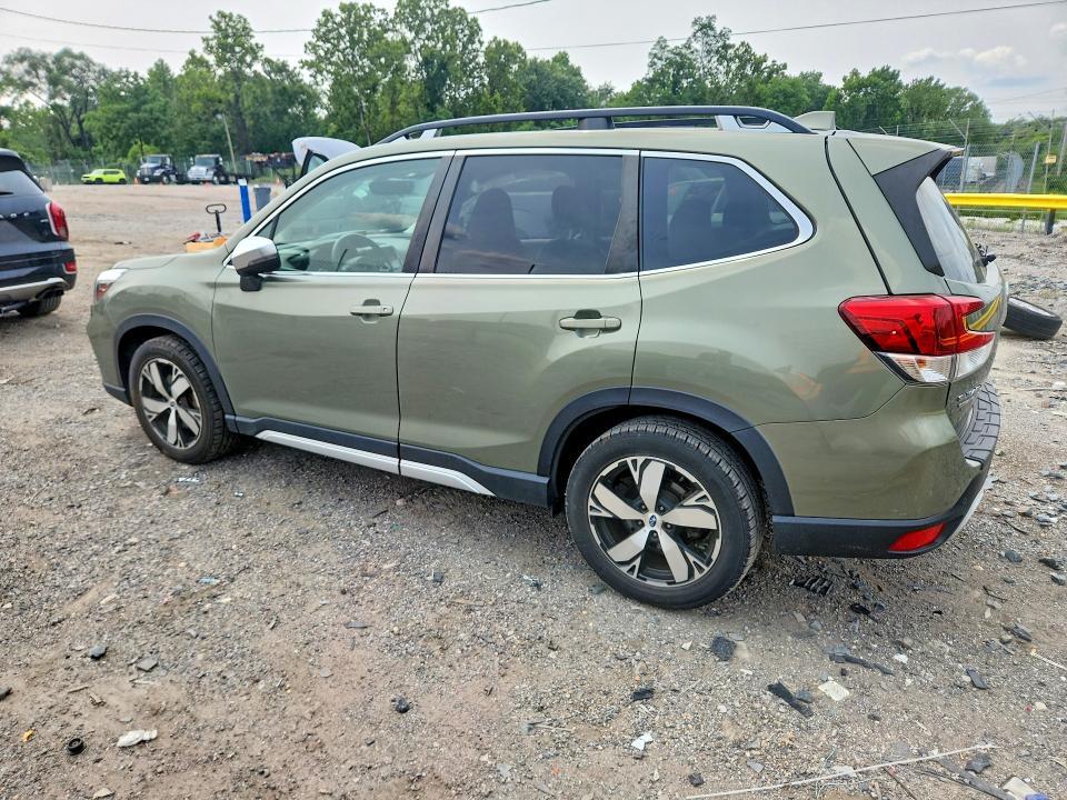 2020 SUBARU FORESTER TOURING — Фото 2 из 13