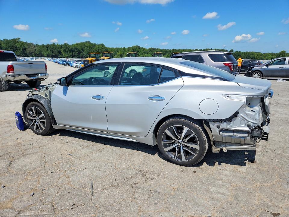 2020 NISSAN MAXIMA SV — Фото 2 из 12