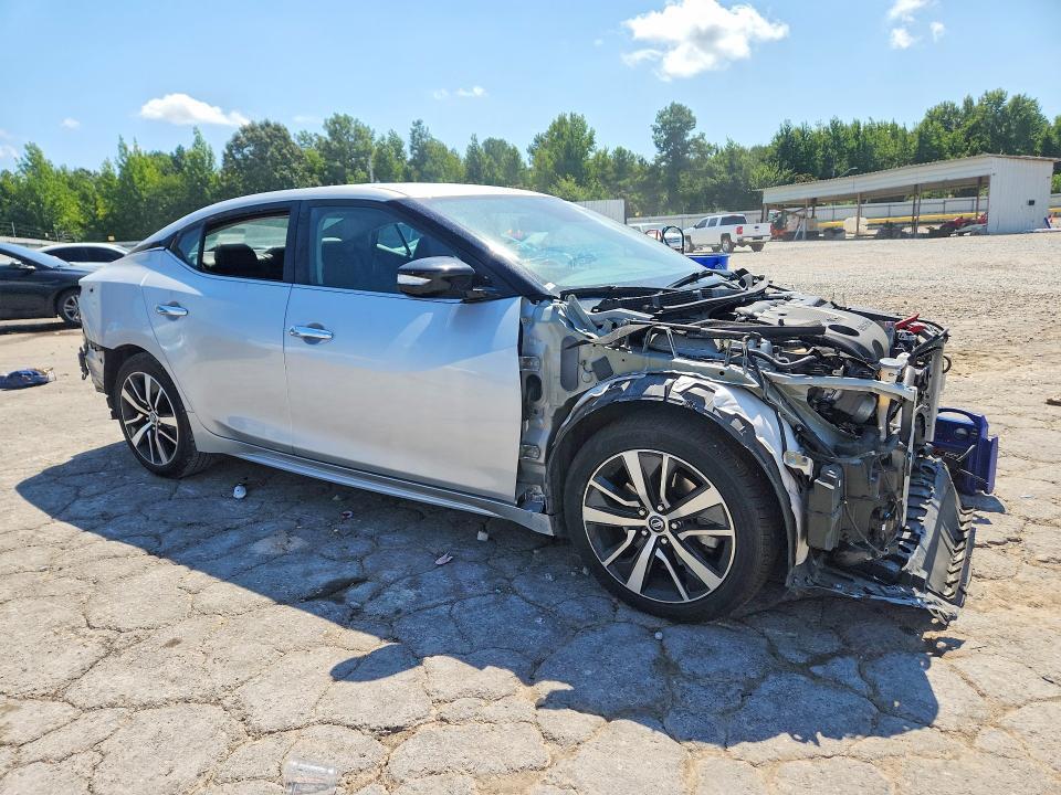2020 NISSAN MAXIMA SV — Фото 4 из 12
