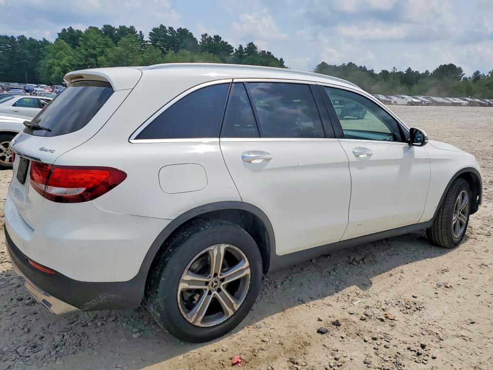 2019 MERCEDES-BENZ GLC 300 4MATIC — Фото 3 из 13