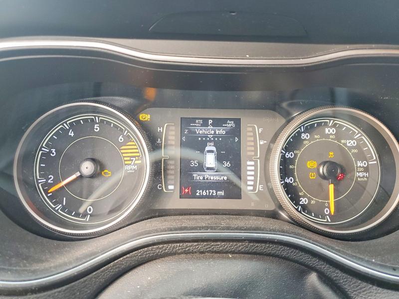 2019 JEEP CHEROKEE LATITUDE — Фото 9 из 12
