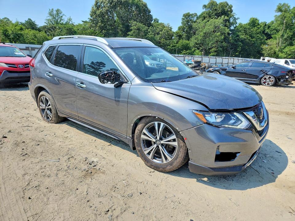 2019 NISSAN ROGUE SV — Фото 4 из 14