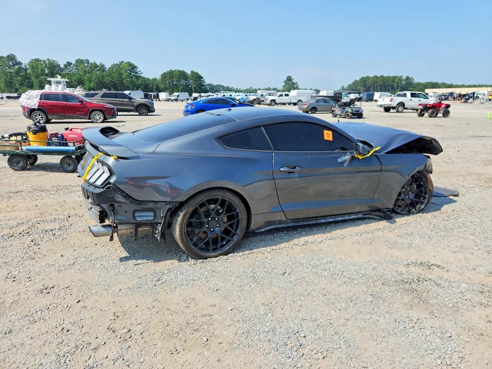 2019 FORD MUSTANG — Фото 3 из 13
