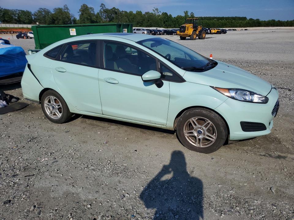 2019 FORD FIESTA SE — Фото 4 из 12