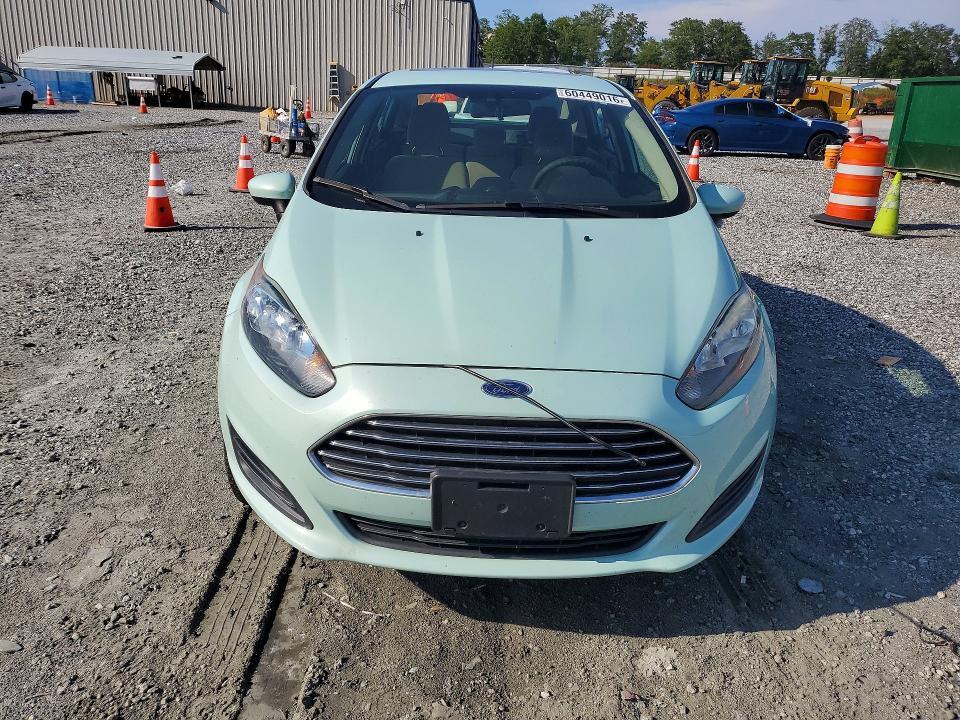 2019 FORD FIESTA SE — Фото 5 из 12