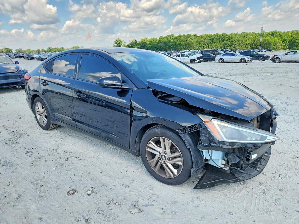 2019 HYUNDAI ELANTRA SEL — Фото 4 из 12