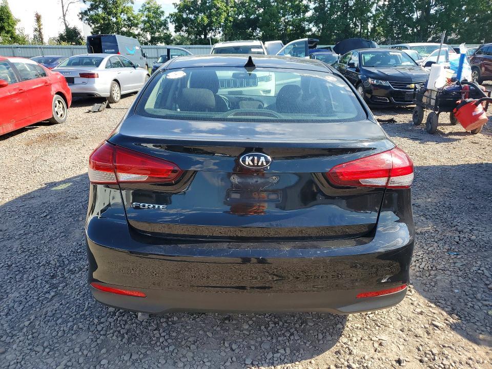 2018 KIA FORTE LX — Фото 6 из 12