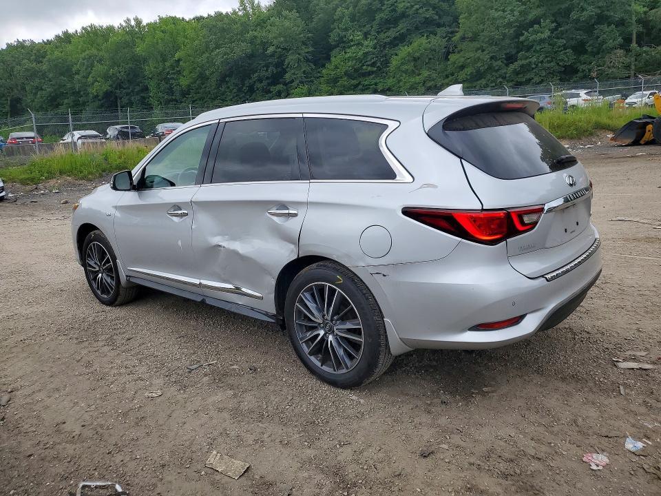 2018 INFINITI QX60 BASE — Фото 2 из 13