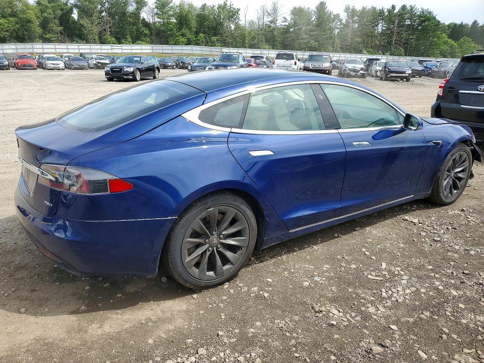 2018 TESLA MODEL S — Фото 3 из 12
