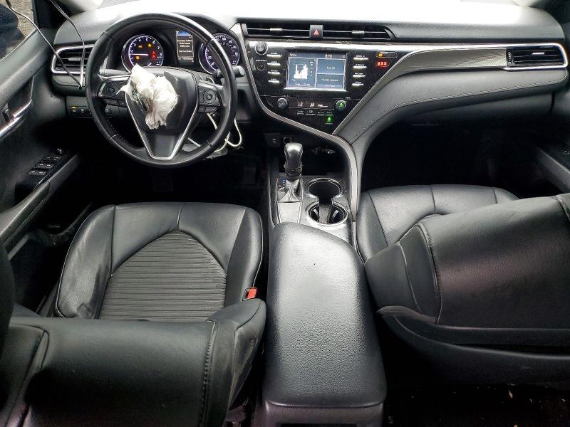 2018 TOYOTA CAMRY SE — Фото 8 из 12