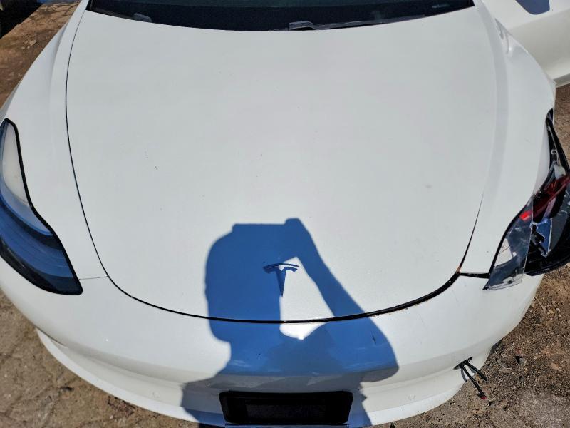 2018 TESLA 3 — Фото 11 из 12