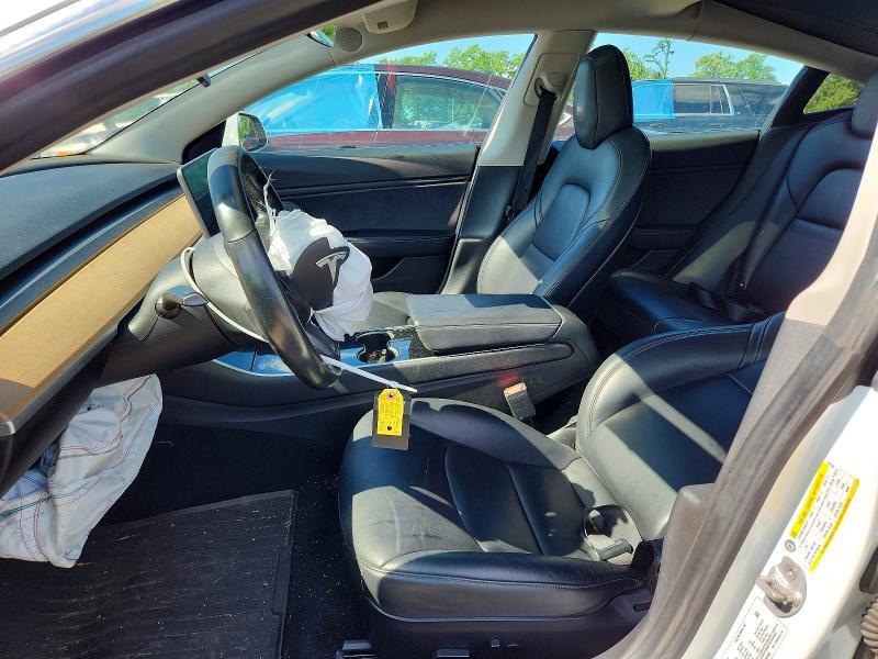 2018 TESLA 3 — Фото 7 из 12