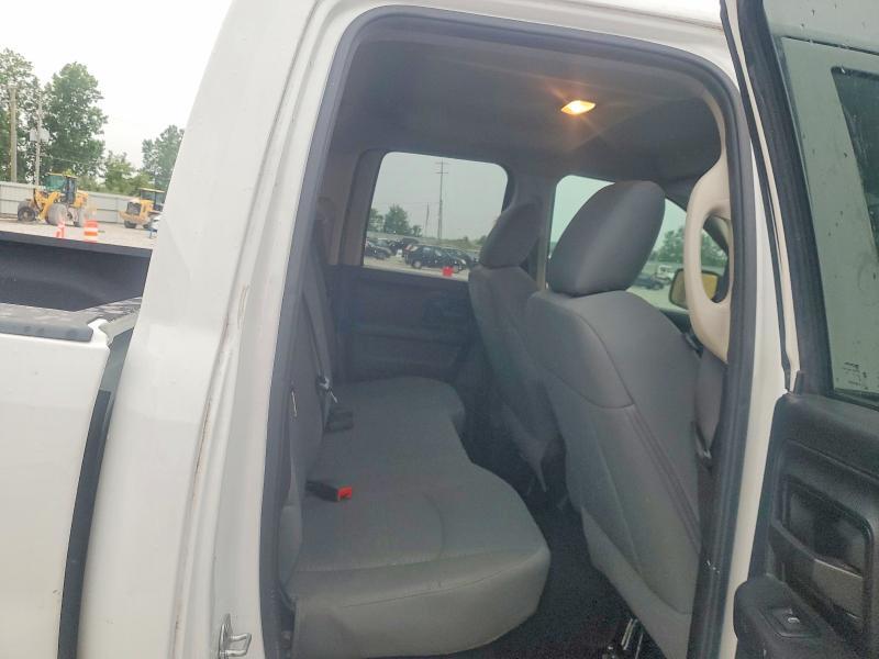 1C6RR6FG0JS324552 2018 RAM 1500 photo no. 10