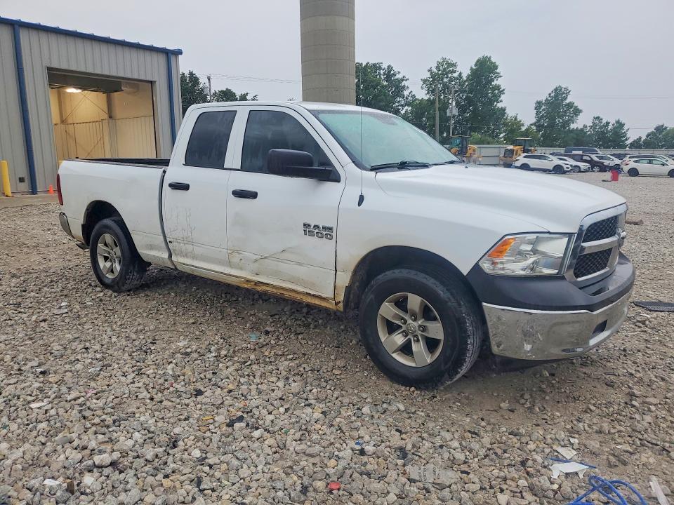 1C6RR6FG0JS324552 2018 RAM 1500 photo no. 4
