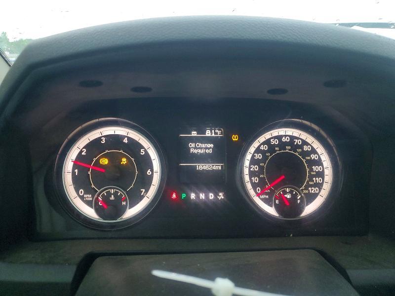 1C6RR6FG0JS324552 2018 RAM 1500 photo no. 9