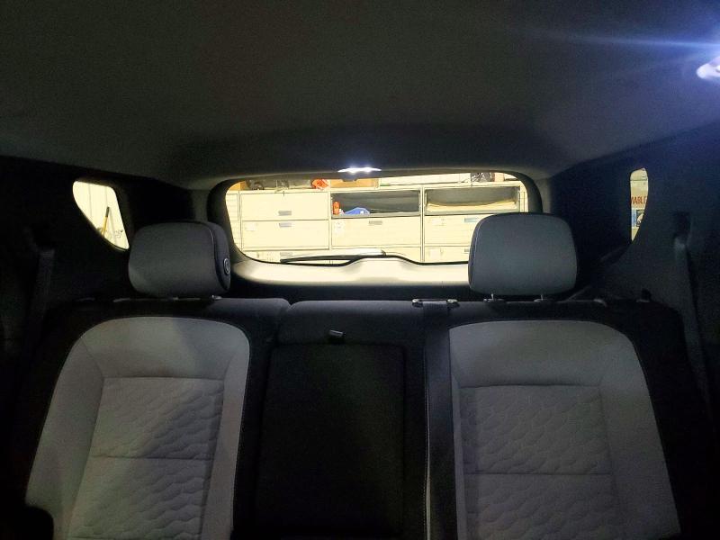 3GNAXJEV2JS530157 2018 CHEVROLET EQUINOX photo no. 10
