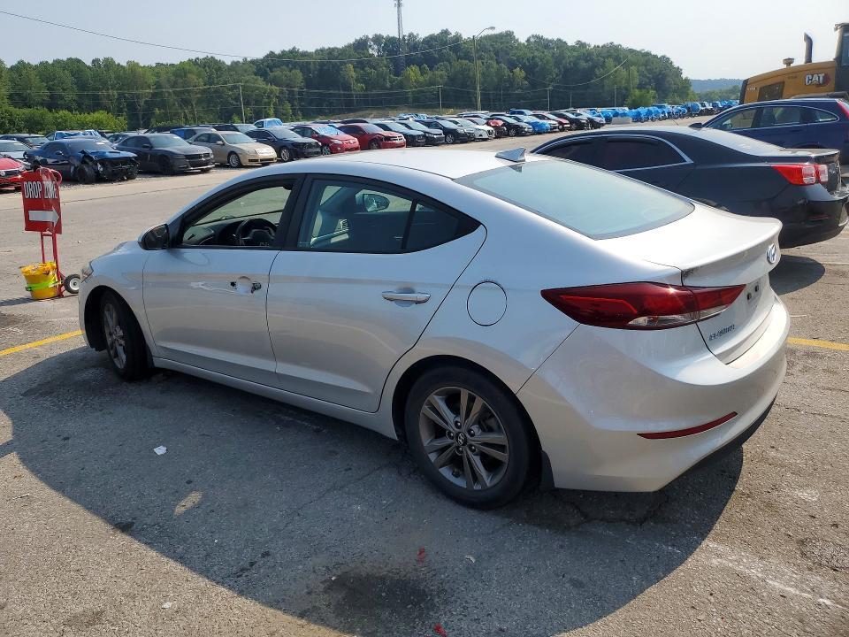2018 HYUNDAI ELANTRA VALUE EDITION — Фото 2 из 12