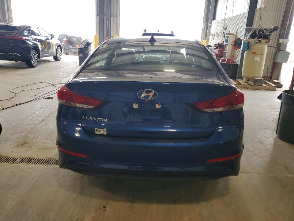 2018 HYUNDAI ELANTRA SEL — Фото 6 из 12