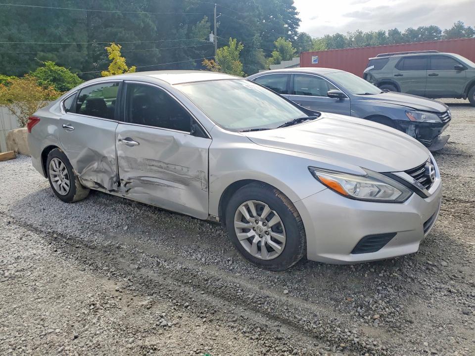 2018 NISSAN ALTIMA 2.5 S — Фото 4 из 12