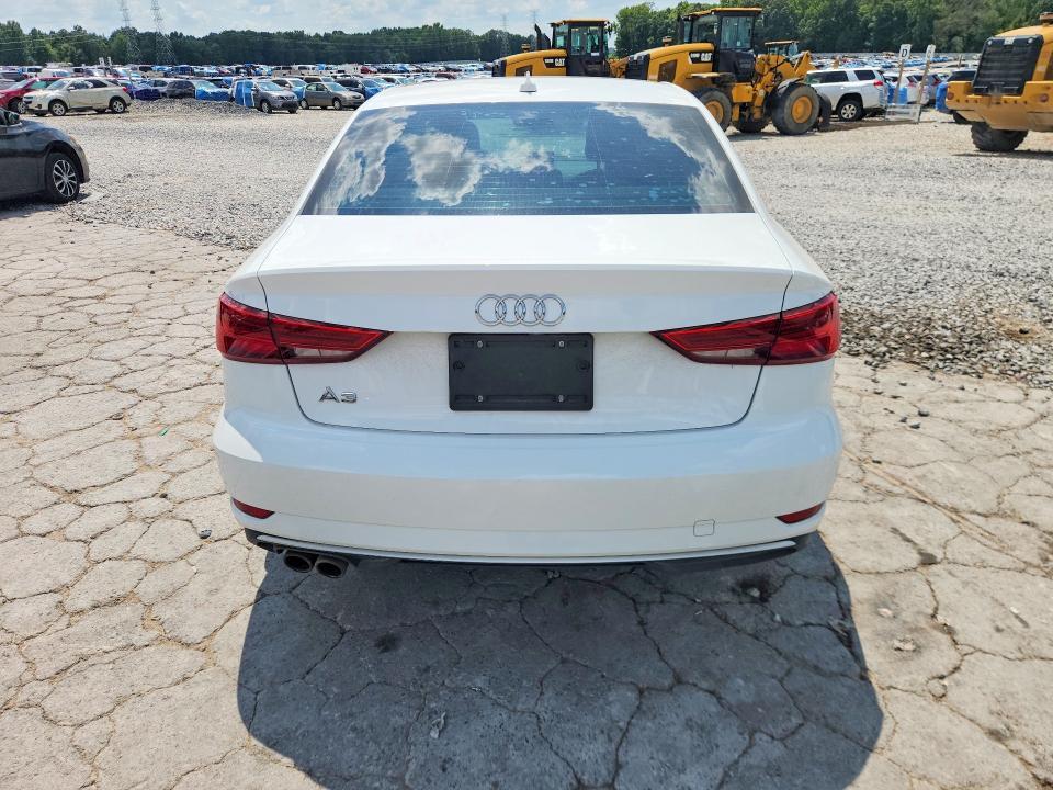 2018 AUDI A3 PREMIUM — Фото 6 из 12