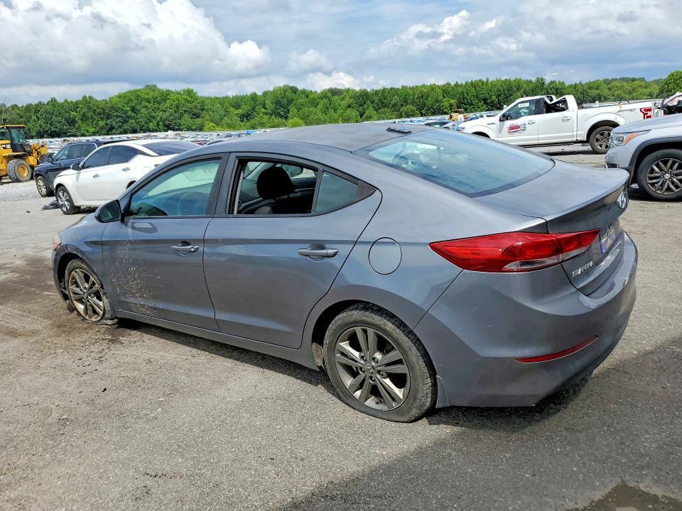 2018 HYUNDAI ELANTRA SEL — Фото 2 из 12