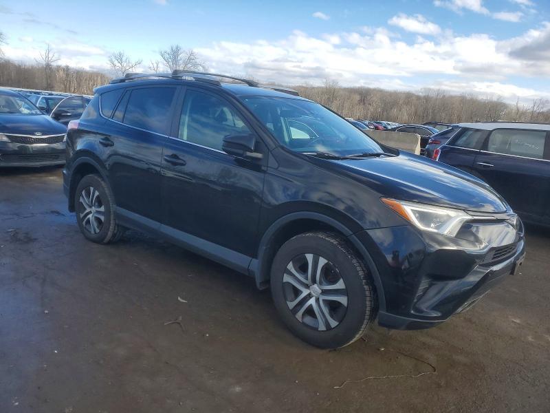 2017 TOYOTA RAV4 LE — Фото 4 из 13