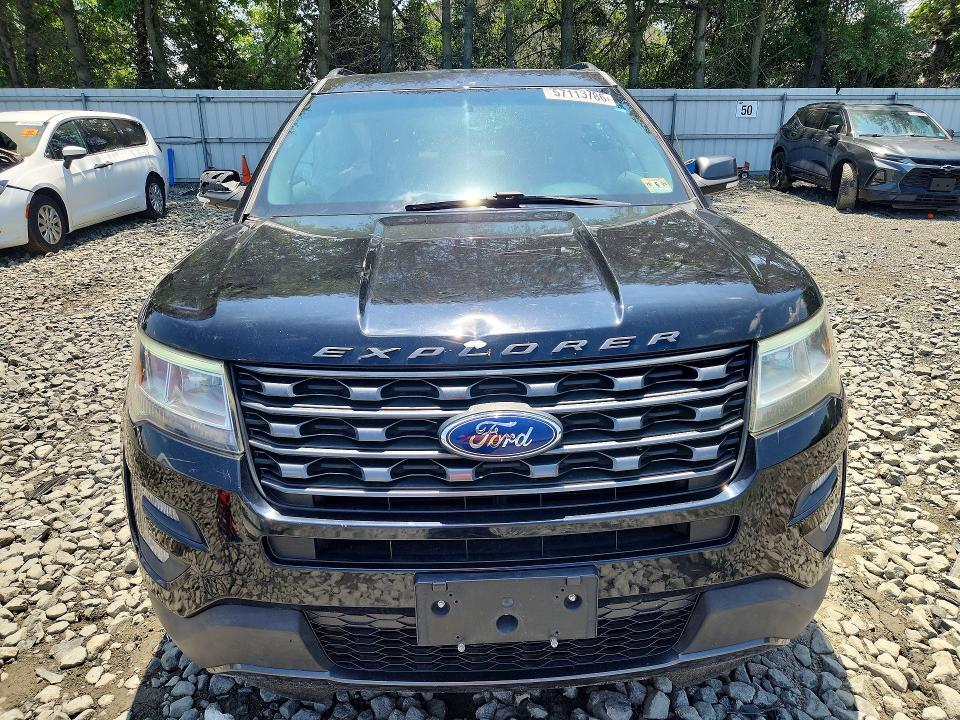 2017 FORD EXPLORER XLT — Фото 5 из 12
