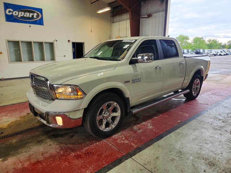 2017 RAM 1500 1C6RR7NT3HS554410