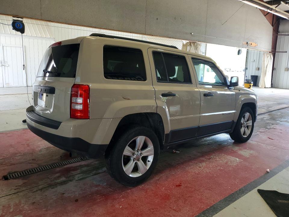 2017 JEEP PATRIOT SPORT — Фото 3 из 12