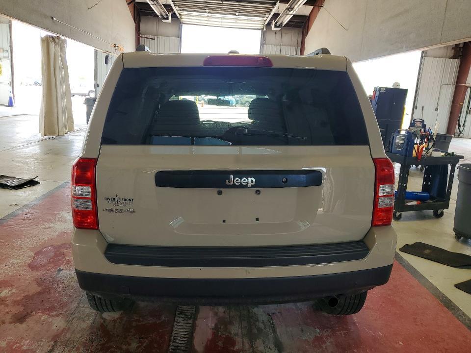 2017 JEEP PATRIOT SPORT — Фото 6 из 12