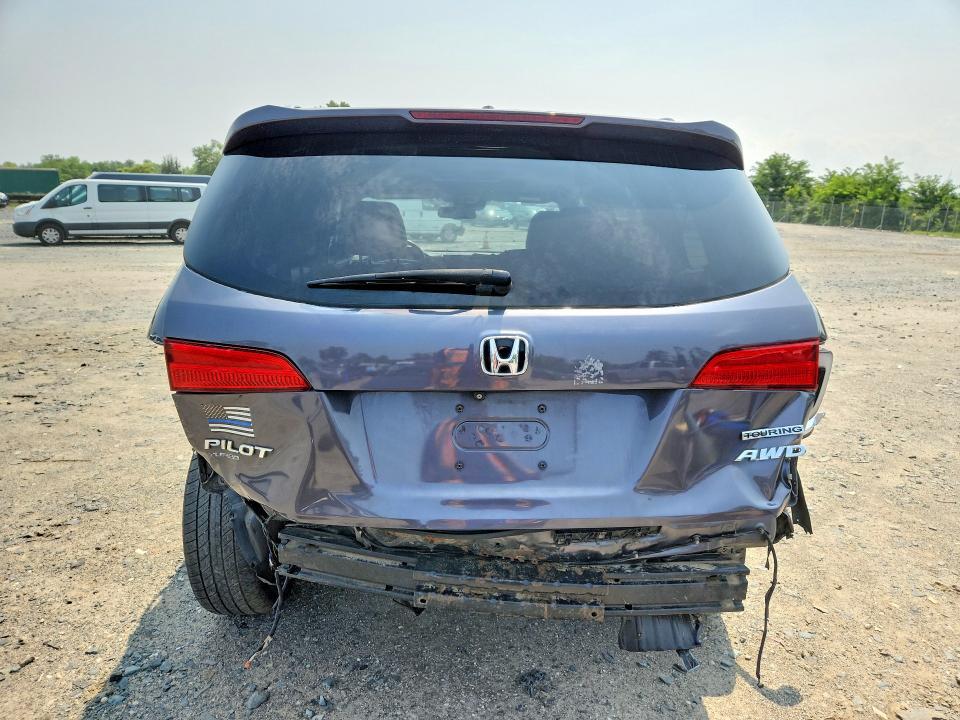 2017 HONDA PILOT TOURING — Фото 6 из 13