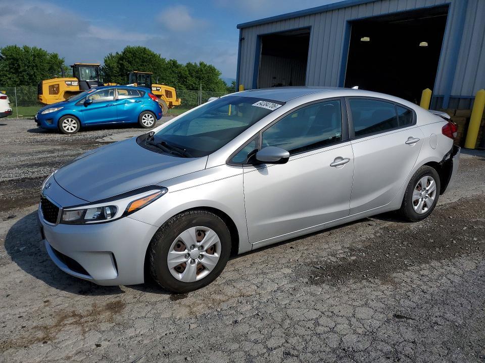 2017 KIA FORTE 3KPFL4A76HE143896