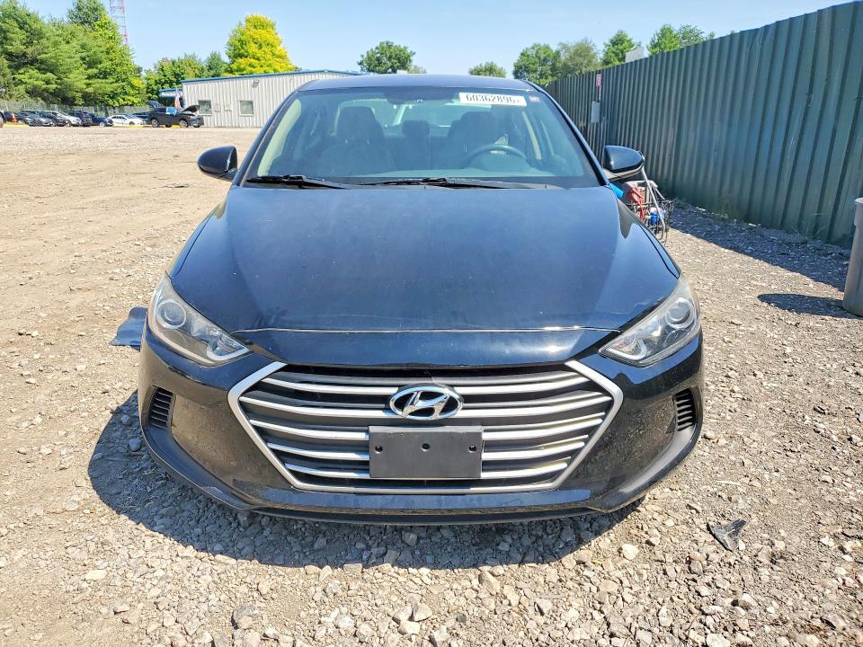 2017 HYUNDAI ELANTRA SE — Фото 5 из 12