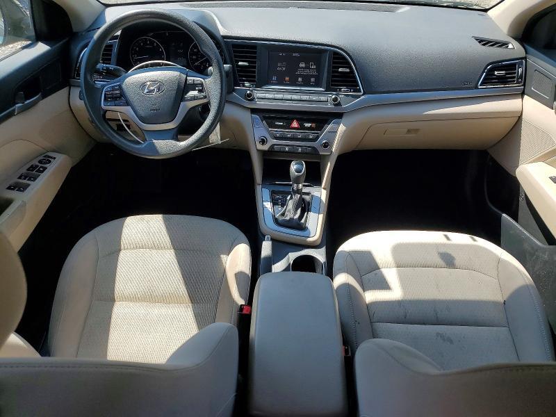 2017 HYUNDAI ELANTRA SE — Фото 8 из 12