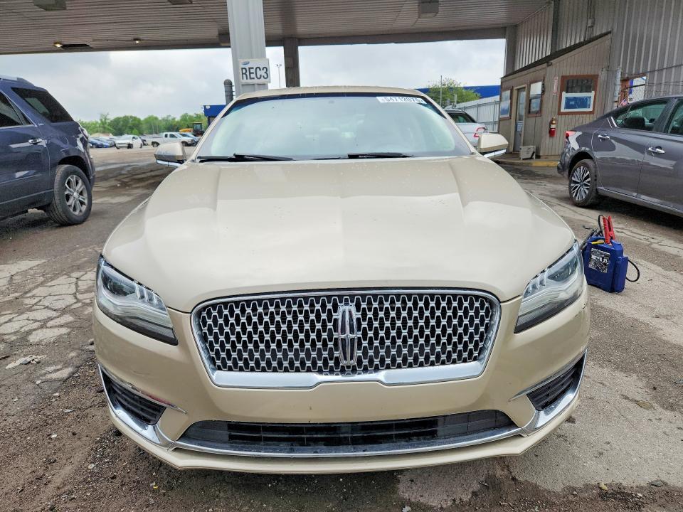 2017 LINCOLN MKZ SELECT — Фото 5 из 12